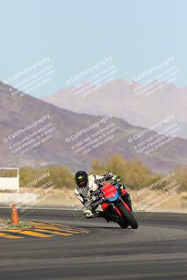 media/Feb-04-2023-SoCal Trackdays (Sat) [[8a776bf2c3]]/Turn 14 (115pm)/